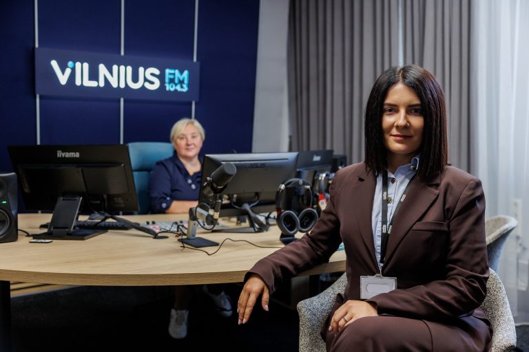 Lrytas.lt verslo plėtros vadovė - Greta Ališauskaitė. Laidos vedėja - Jūratė Pilibaitienė.