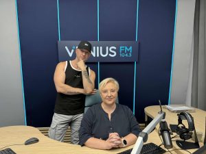 VILNIAUS RITMU. Sasha Song: „nebebijau būti savimi“