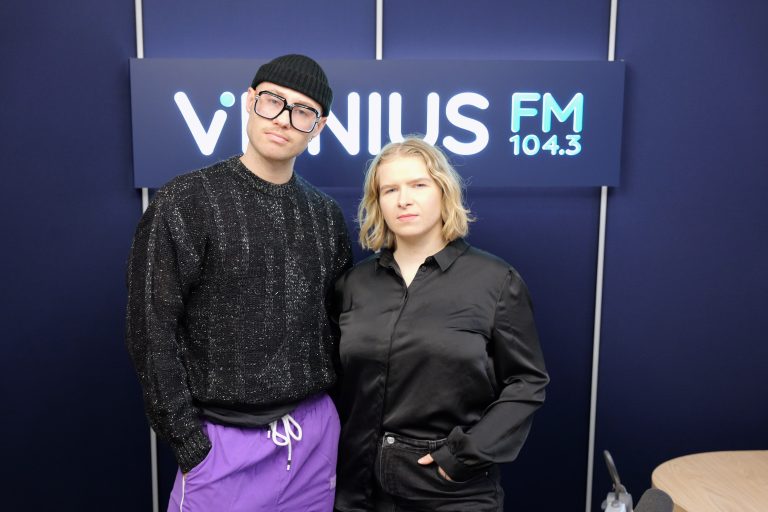 Dainininkas - Alen Chicco - Lion Ceccah. Laidą veda Simona Jančaitytė