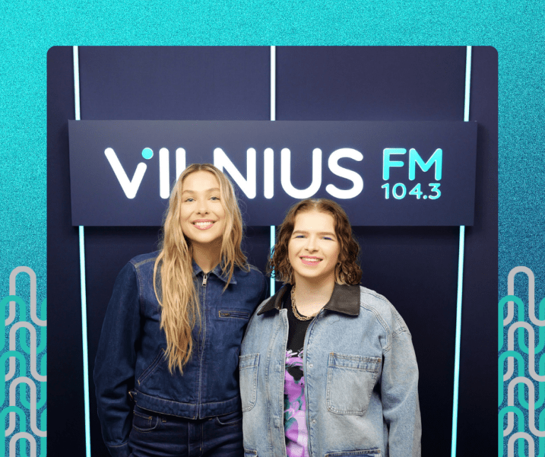 dainininkė ir dainų autorė Paulina Paukštaitytė, laidoje Grojantis miestas