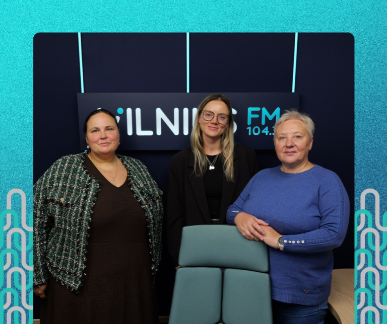 Sandra Valantiejienė - Lietuvos įtraukties švietime centro direktorė. IR Gintarė Šatė - Lietuvos įtraukties švietime Autizmo spektro sutrikimų grupės vadovė, laidoje Vilniaus ritmu
