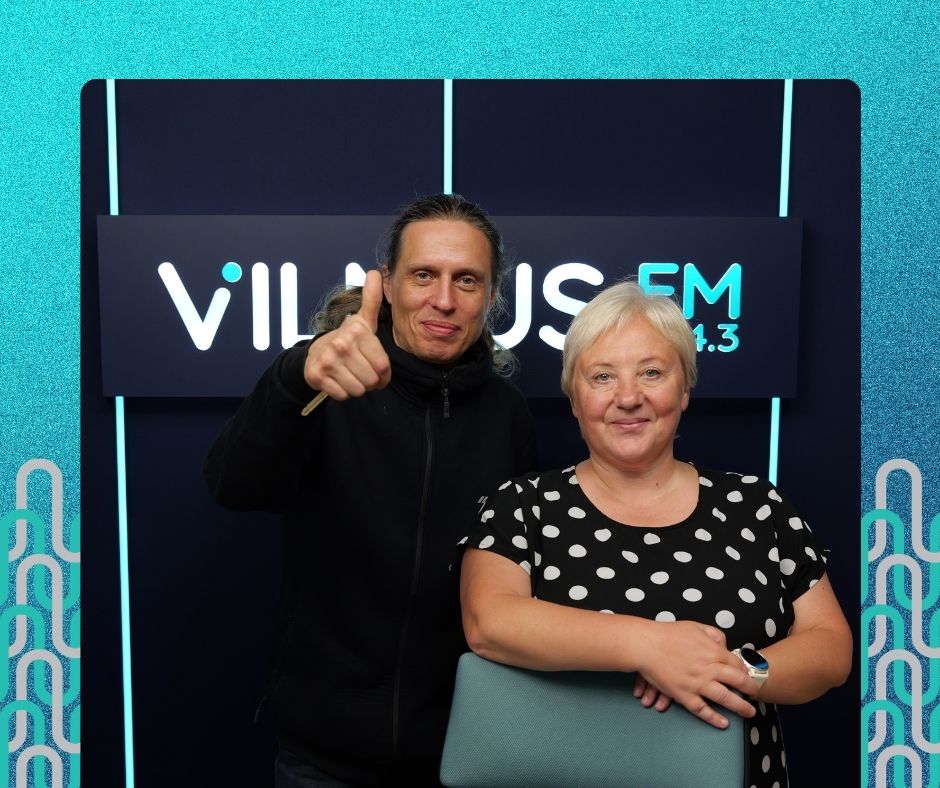 Žilvinas (Jay) Švarplys - muzikos renginių organizatorius, gyvos muzikos ambasadorius. Pristatys Kaunas Blues festivalį., laidoje Vilniaus ritmu